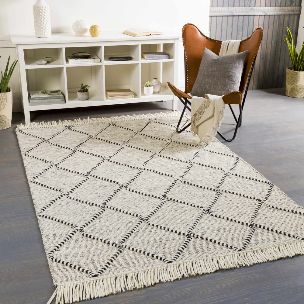 Siyabuswa Modern Geometrical Design Ivory And Black Hand Woven Rug - The Rug Decor