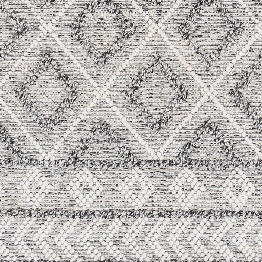 Sook Modern Geometrical Gray And Ivory Hand Woven Area Rug