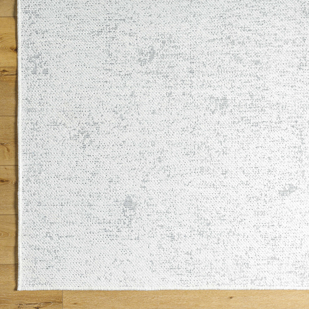 Isako Modern Solid Design White Washable Area Rug