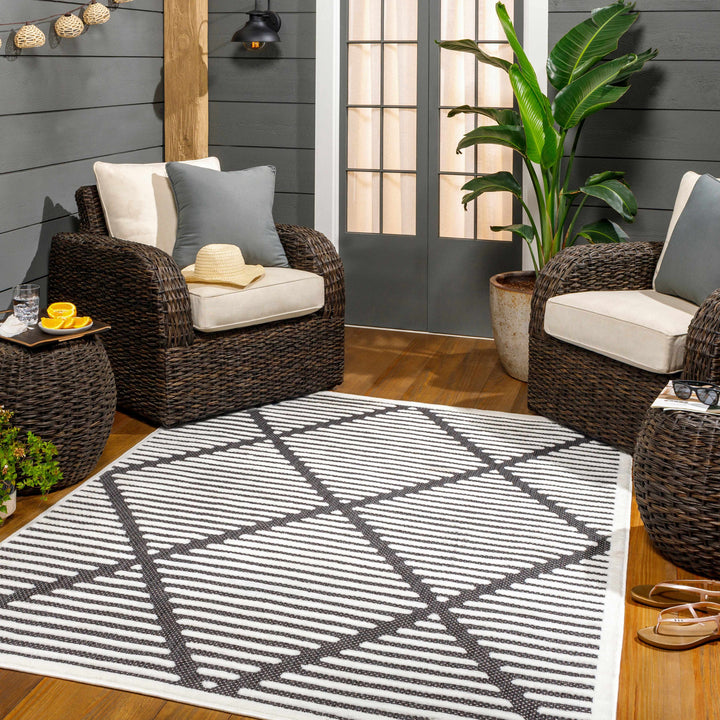Anah Geometrical Black And Ivory Outdoor Rug