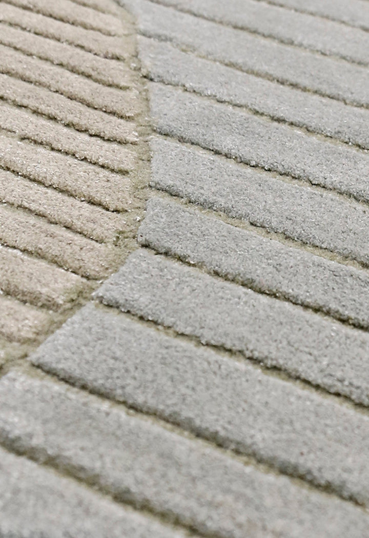 Stone Modern Ripple Beige And Gray Hand Tufted 5x7 Wool Rug - The Rug Decor