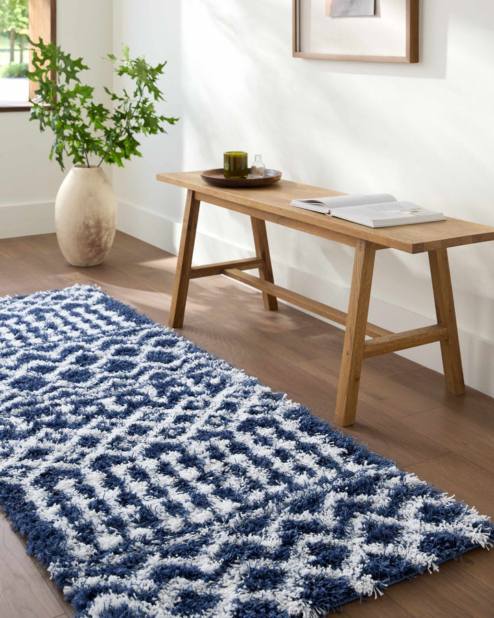 Suke Contemporary Style Blue And White Area Rug - The Rug Decor