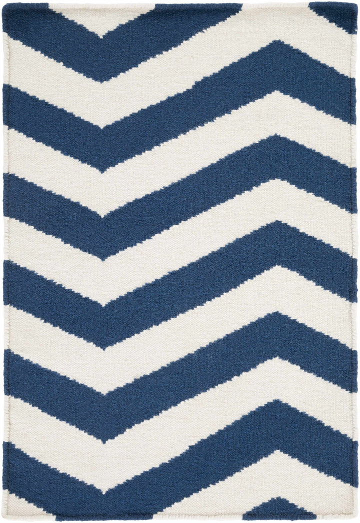 Tamaya Modern Style Blue And White Hand Woven Wool Area Rug - The Rug Decor