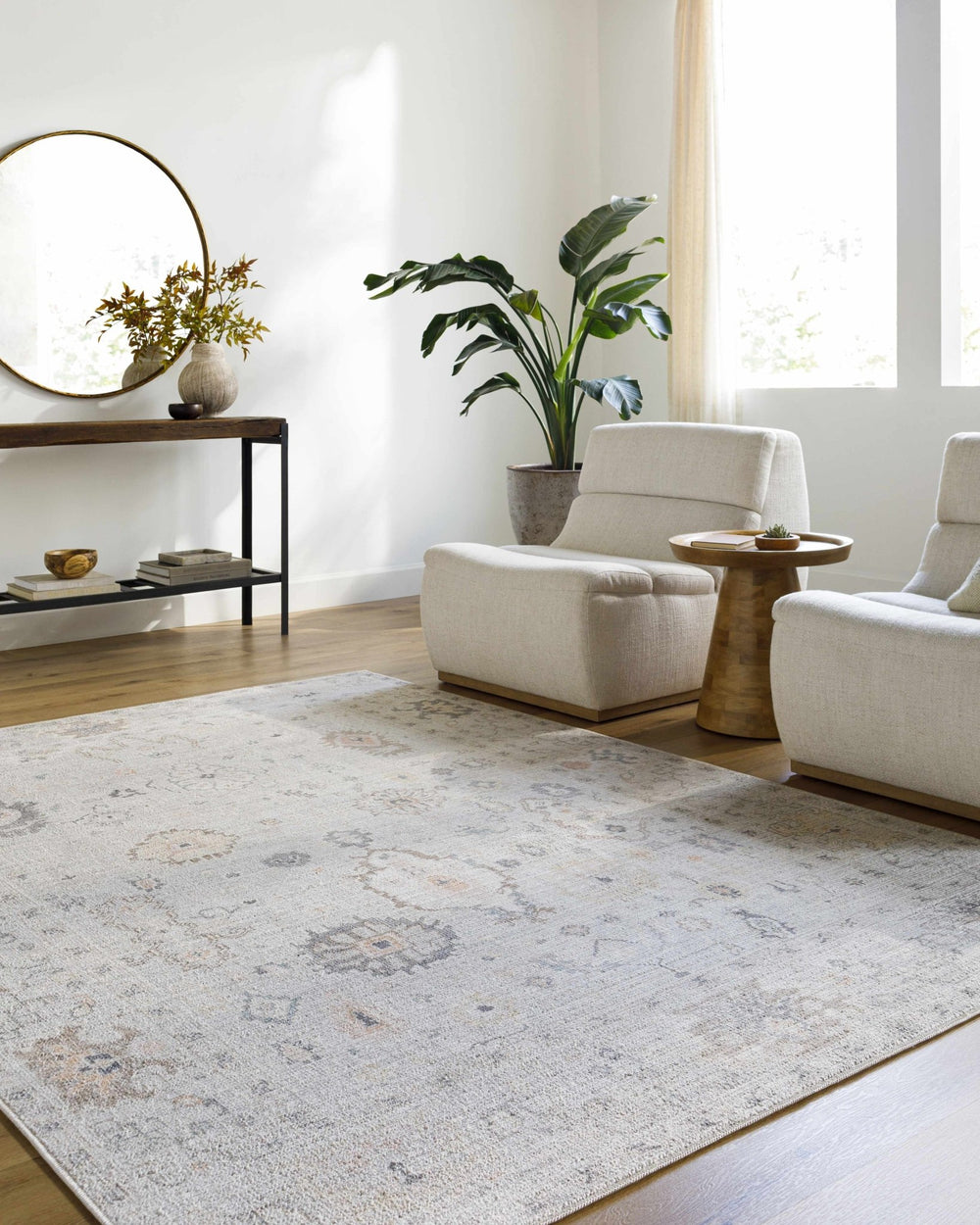 Taryn Traditional Style Ivory And Gray Area Rug - The Rug Decor