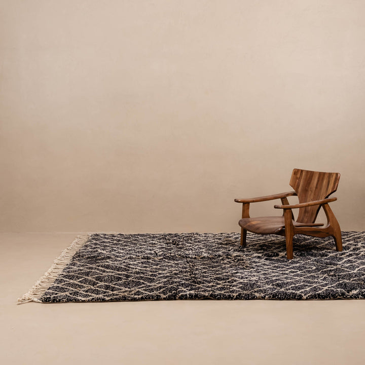 Terrain Black And Beige Moroccan Hand Knotted Wool 8x10 Rug - The Rug Decor