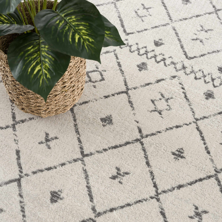 Tigris Modern Geometrical Design Ivory Area Rug - The Rug Decor