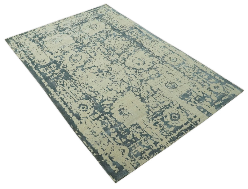 Traditional Design Charcoal and Beige 6x9 Hand Knotted wool area rug - The Rug Decor