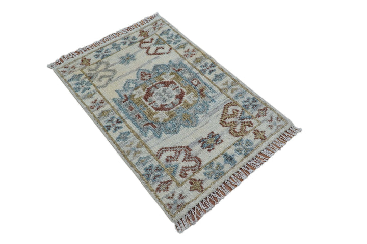 Traditional Design Ivory Hand knotted 2x3 Wool Area Rug - The Rug Decor