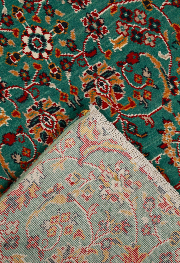 Traditional Floral Design Green And Red Wool Area Rug - The Rug Decor