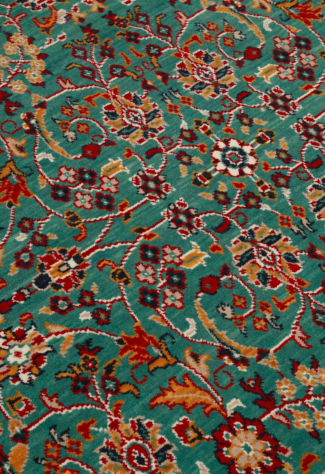 Traditional Floral Design Green And Red Wool Area Rug - The Rug Decor