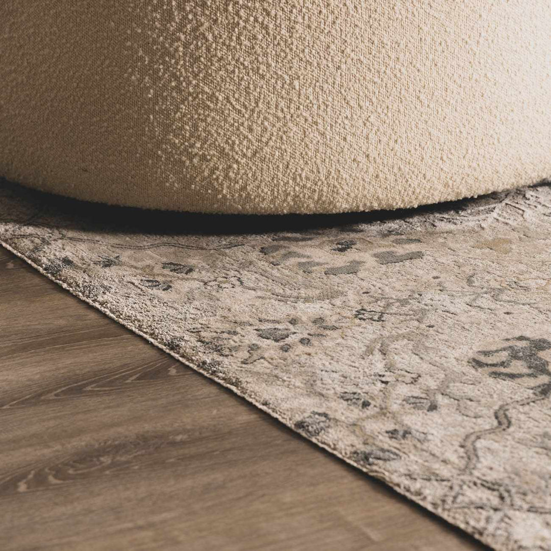 Traditional Gray And Beige Oushak Machine Woven Rug - The Rug Decor