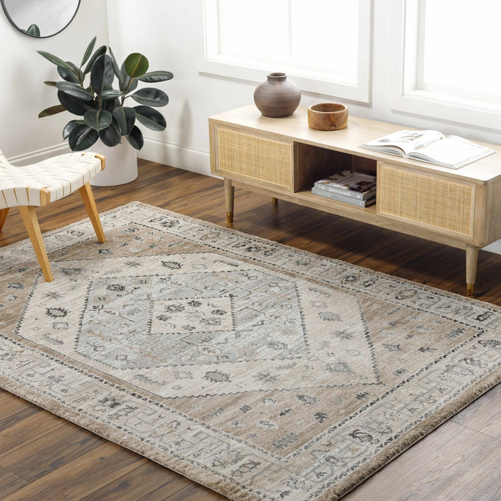 Traditional Medallion Design Gray Machine Woven Area Rug - The Rug Decor