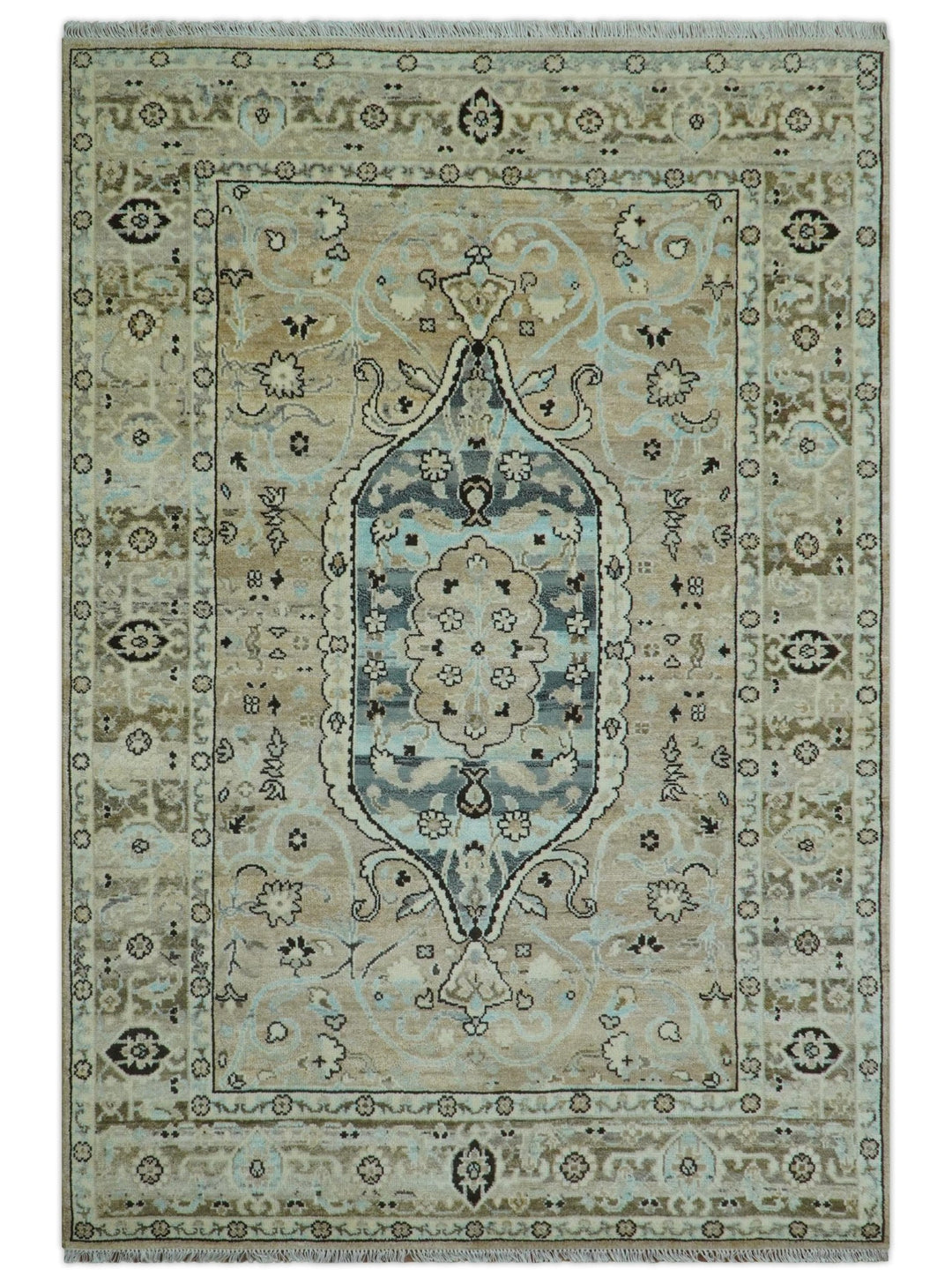 Traditional Oriental Design Beige Hand knotted 6x8.7 Wool Area Rug - The Rug Decor