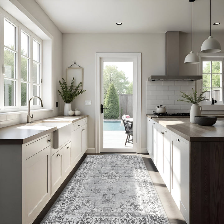 Traditional Silver And White Machine Washable Cotton Area Rug - The Rug Decor