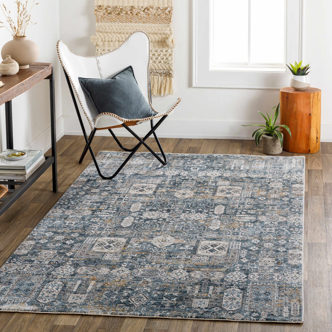 Traditional Style Gray And Charcoal Area Rug - The Rug Decor