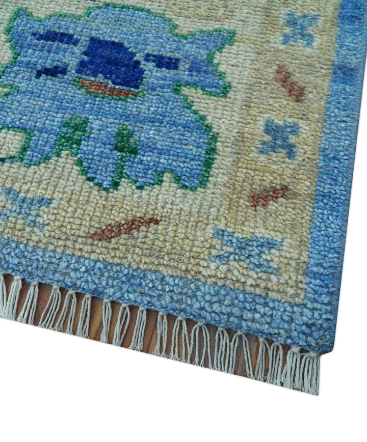 Traditional Turkish Design Blue And Ivory 8x10 Hand knotted Wool Rug - The Rug Decor