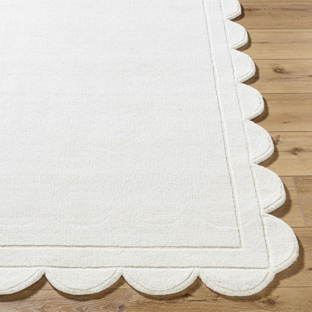 Uhuro Scalloped Contemporary Style White Area Rug - The Rug Decor