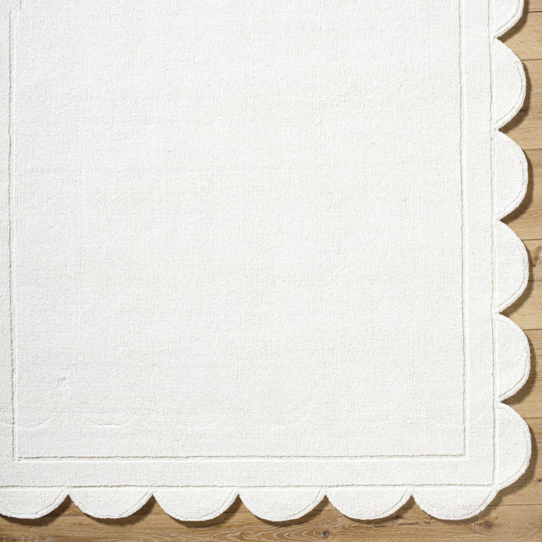 Uhuro Scalloped Contemporary Style White Area Rug - The Rug Decor