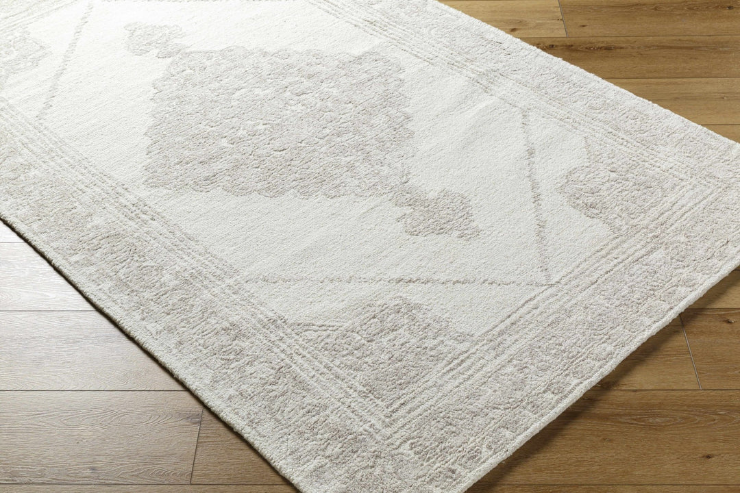 Vanna Traditional Ivory And Brown Area Rug - The Rug Decor