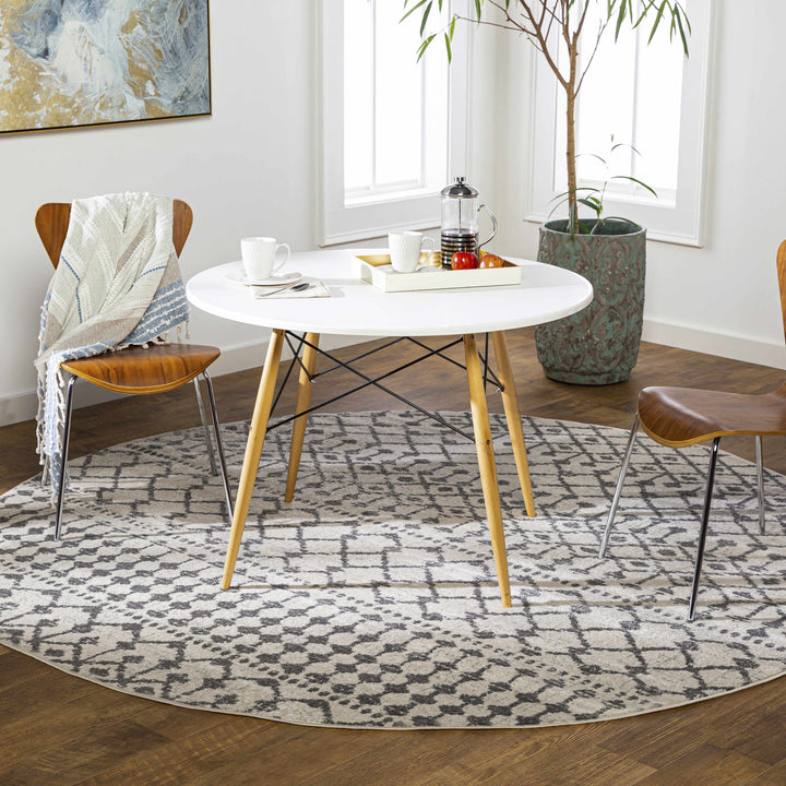 Vicksburg Modern Style Ivory And Gray Area Rug