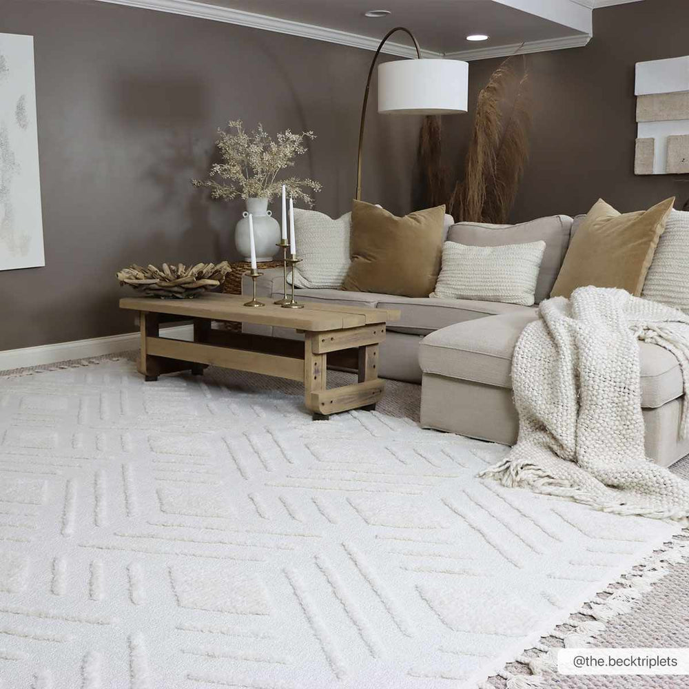 Vineyards Ivory Contemporary Geometrical Area Rug - The Rug Decor