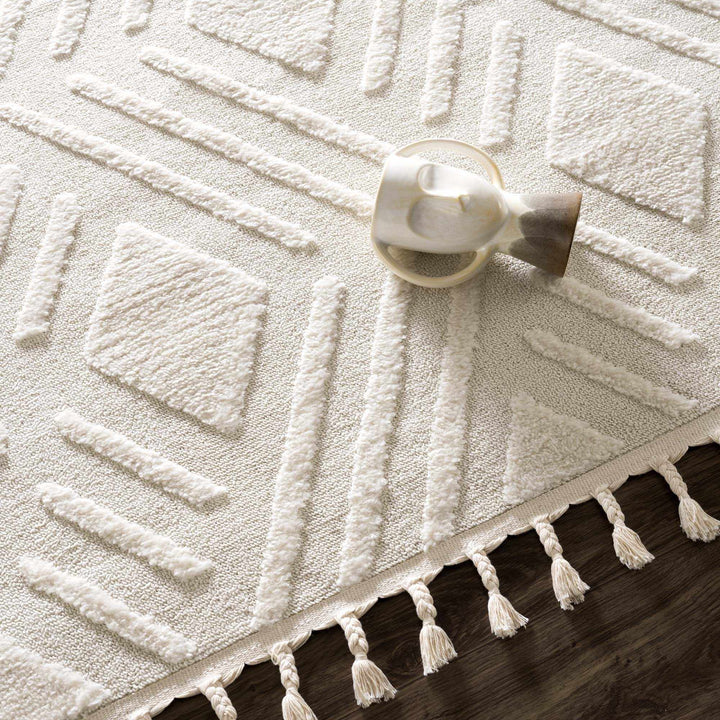 Vineyards Ivory Contemporary Geometrical Area Rug - The Rug Decor