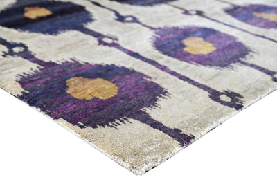 Violet, Silver and Tan Traditional Ikat Design Hand Knotted 5.6x8.6 Recycled Silk Area Rug - The Rug Decor