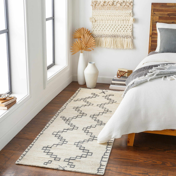 Wardell Modern Style Charcoal And Ivory Hand Woven Area Rug - The Rug Decor
