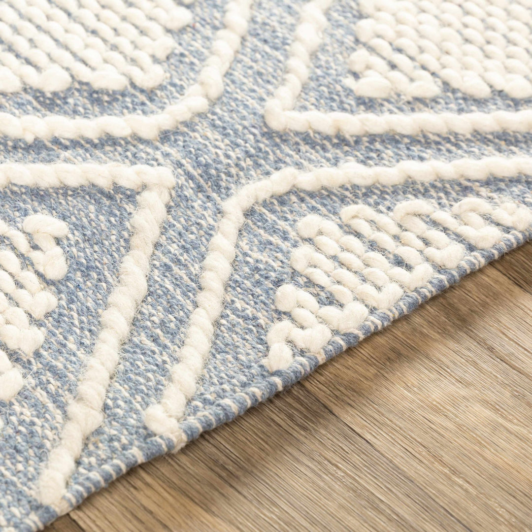 Washington Modern Style Ivory And Blue Hand Woven Area Rug - The Rug Decor