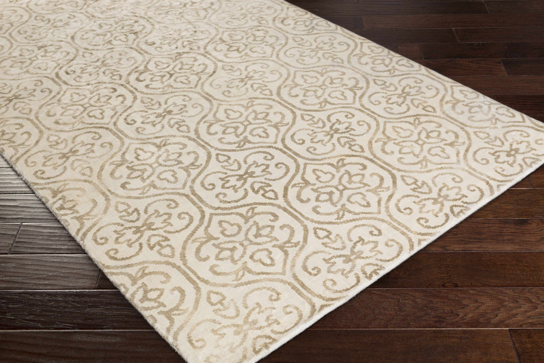 Wauseon Traditional Style Ivory And Beige Area Rug