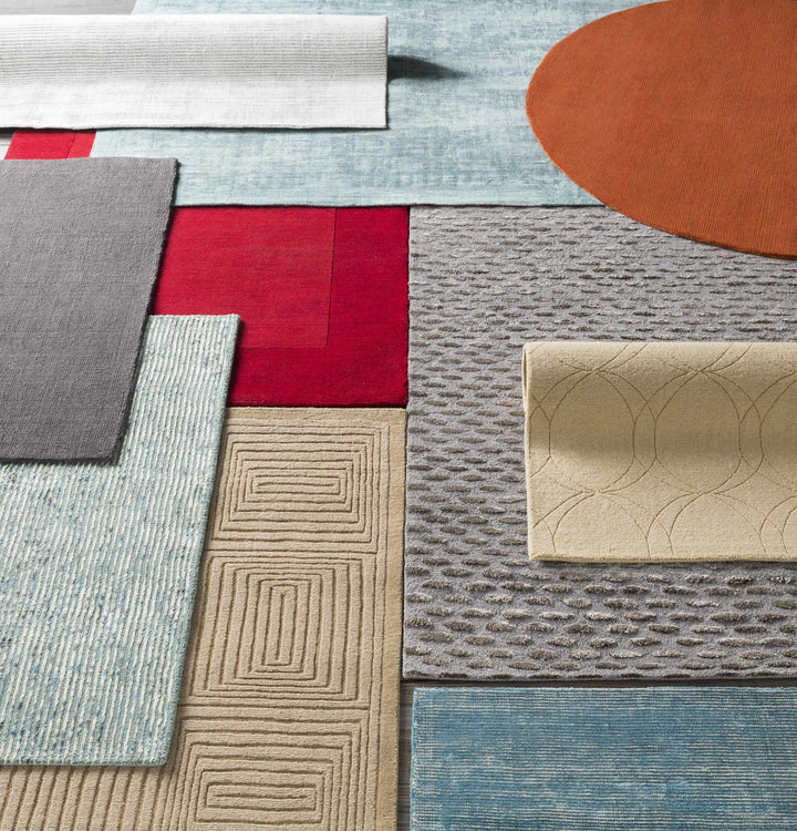 Welch Brockton Modern Solid Rust Hand Loomed Wool Rug - The Rug Decor
