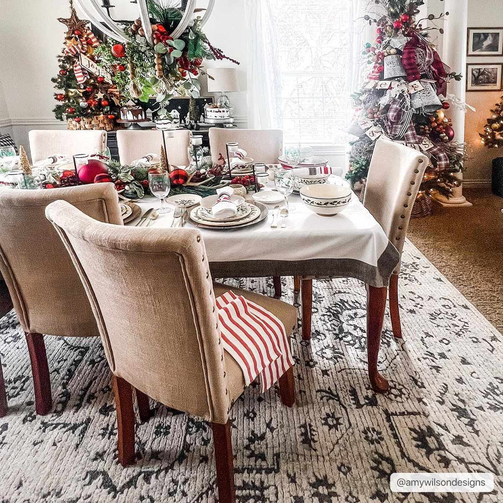 Willowbrook Ivory And Charcoal Traditional Style Area Rug - The Rug Decor