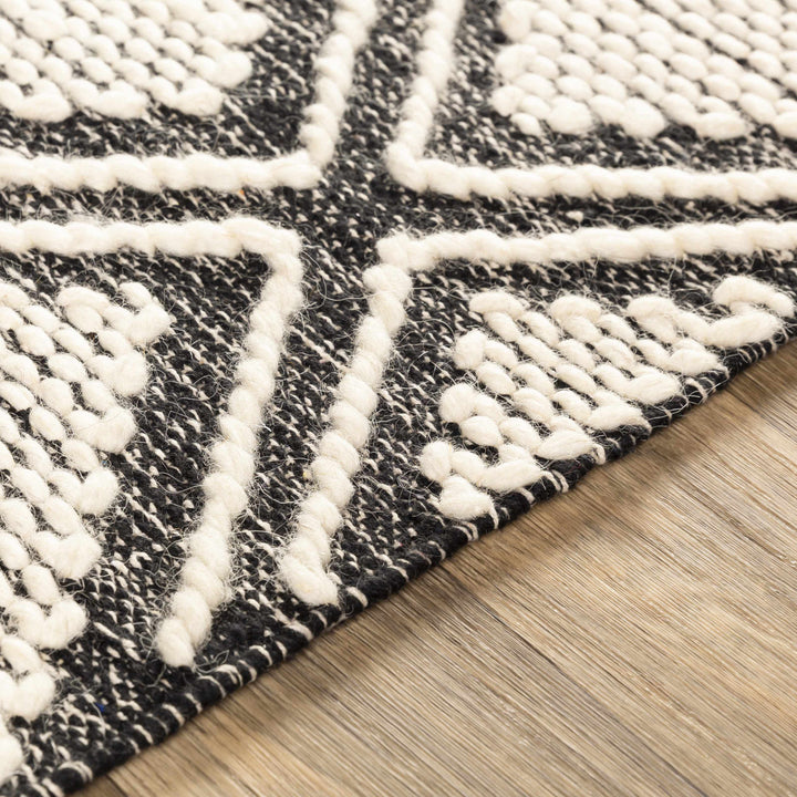 Wausa Modern Geometrical Ivory And Black Area Rug