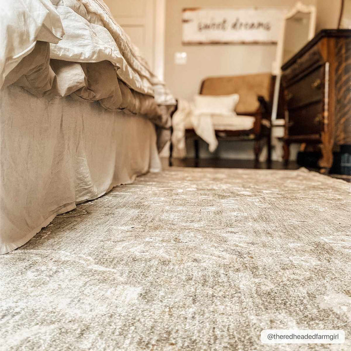 Wurtulla Gray And Beige Traditional Floral Design Rug - The Rug Decor