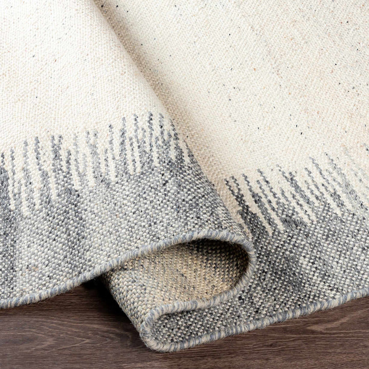 Yamachiche Modern Style Ivory And Charcoal Hand Woven Area Rug