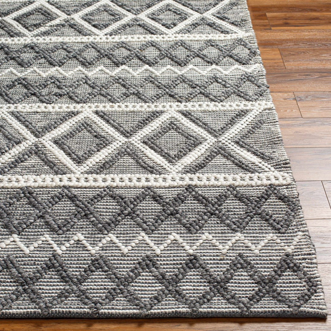 Yuka Contemporary Geometrical Gray Rug - The Rug Decor