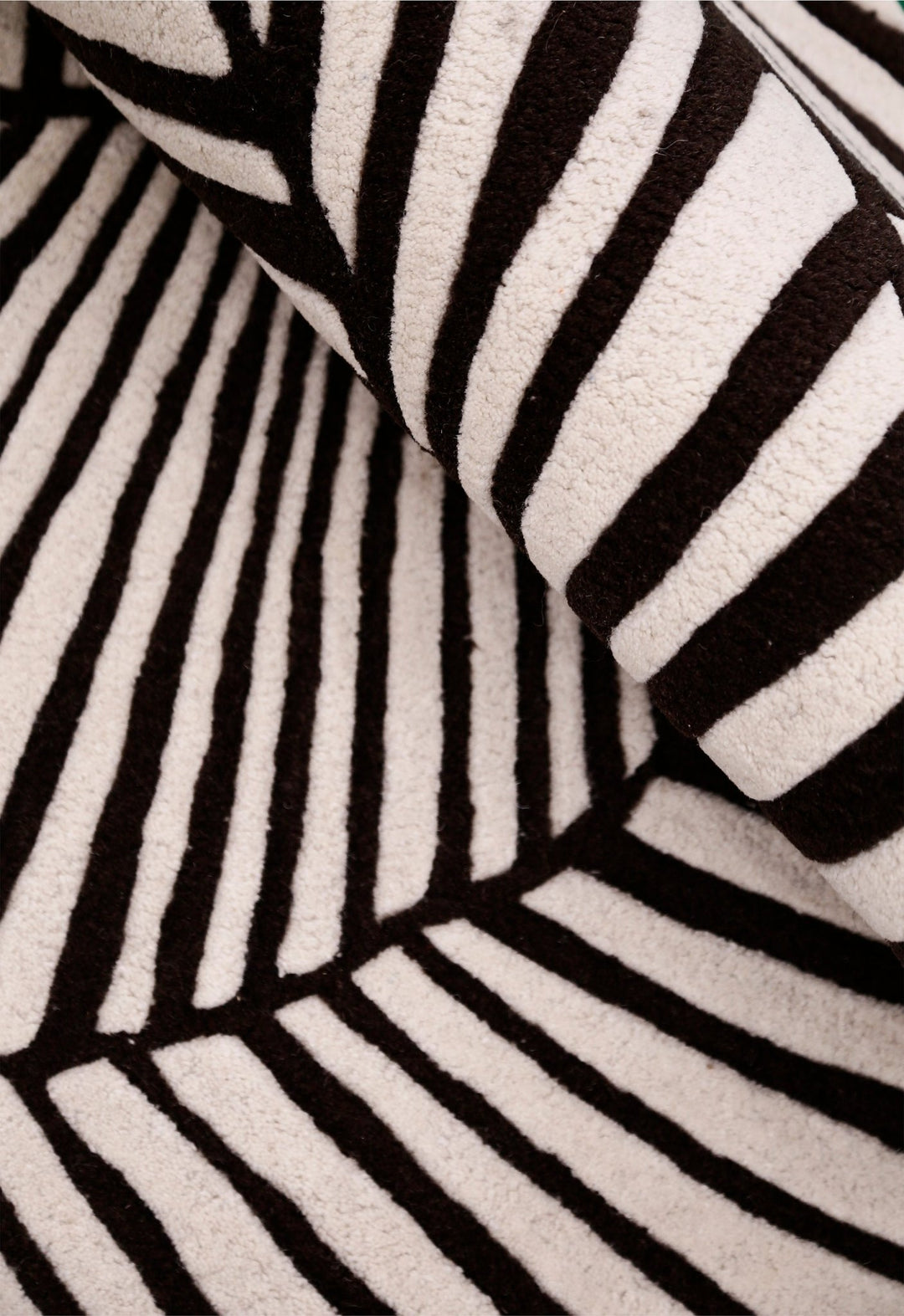 Zebra Orbit Black Hand Tufted 6x6 Wool Area Rug - The Rug Decor