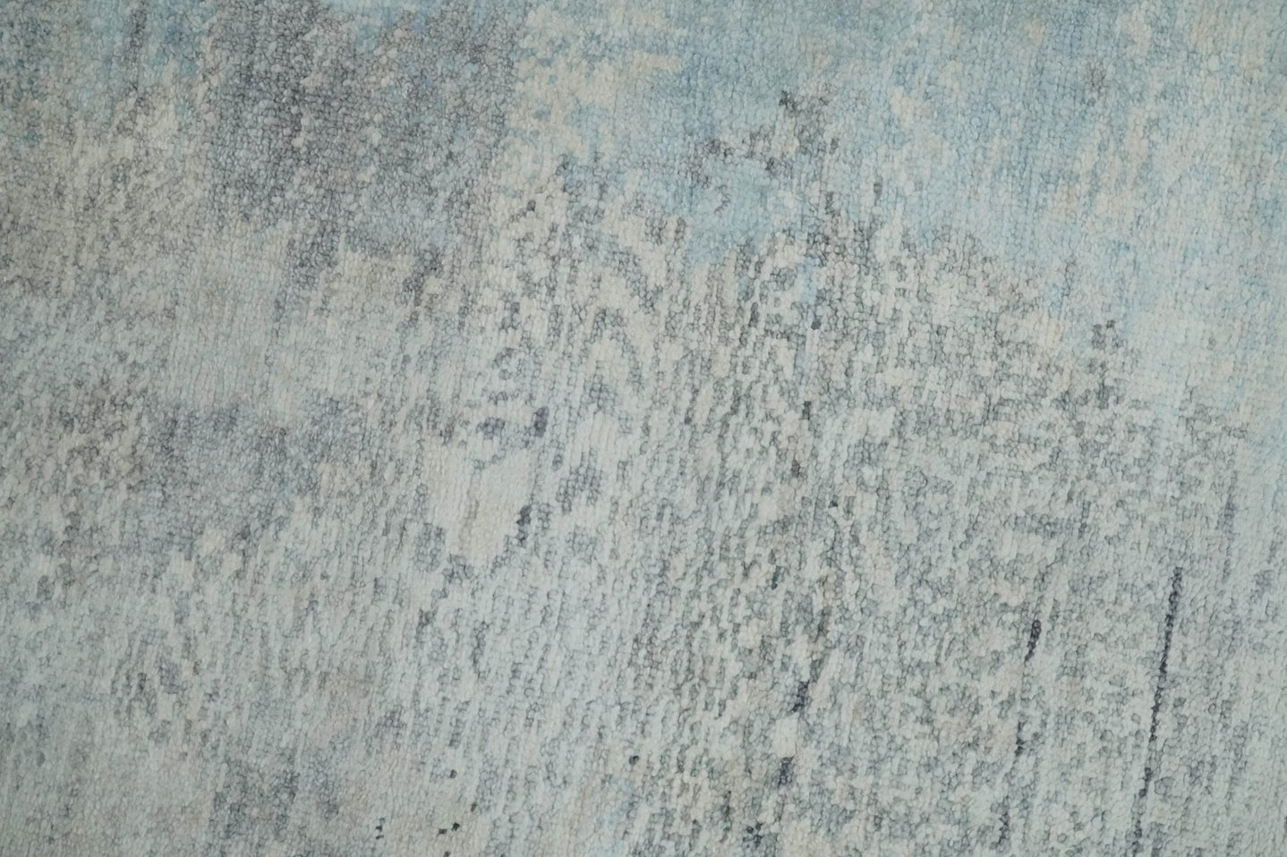 2x4 Modern Abstract Beige, Blue and Charcoal Bamboo Silk Rug| N6724 - The Rug Decor