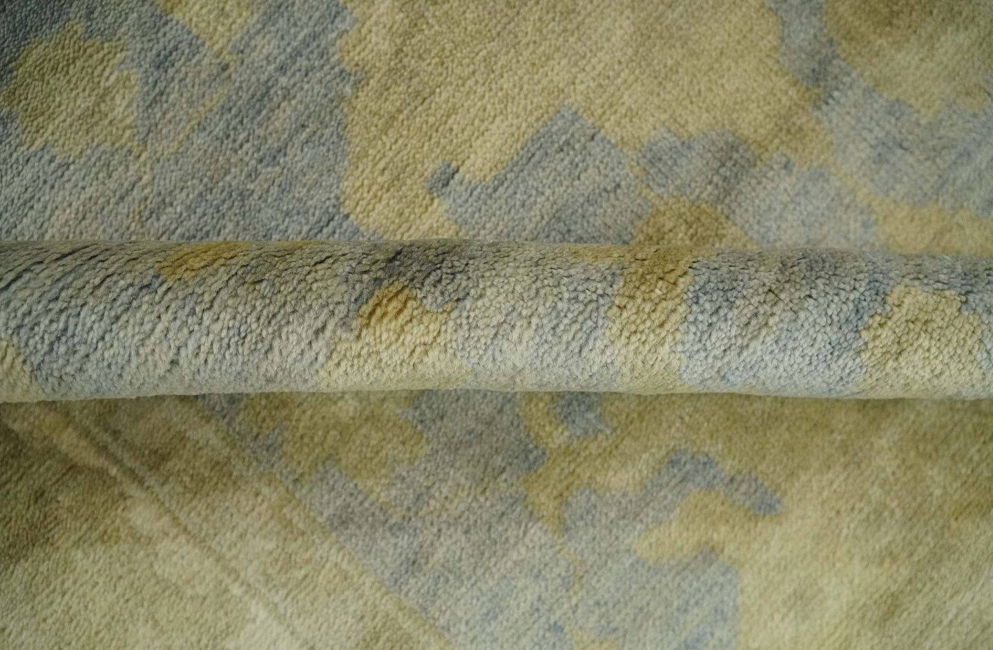 5.9x8.4 Hand Knotted Gray and Beige Traditional Oushak Wool Area Rug - The Rug Decor