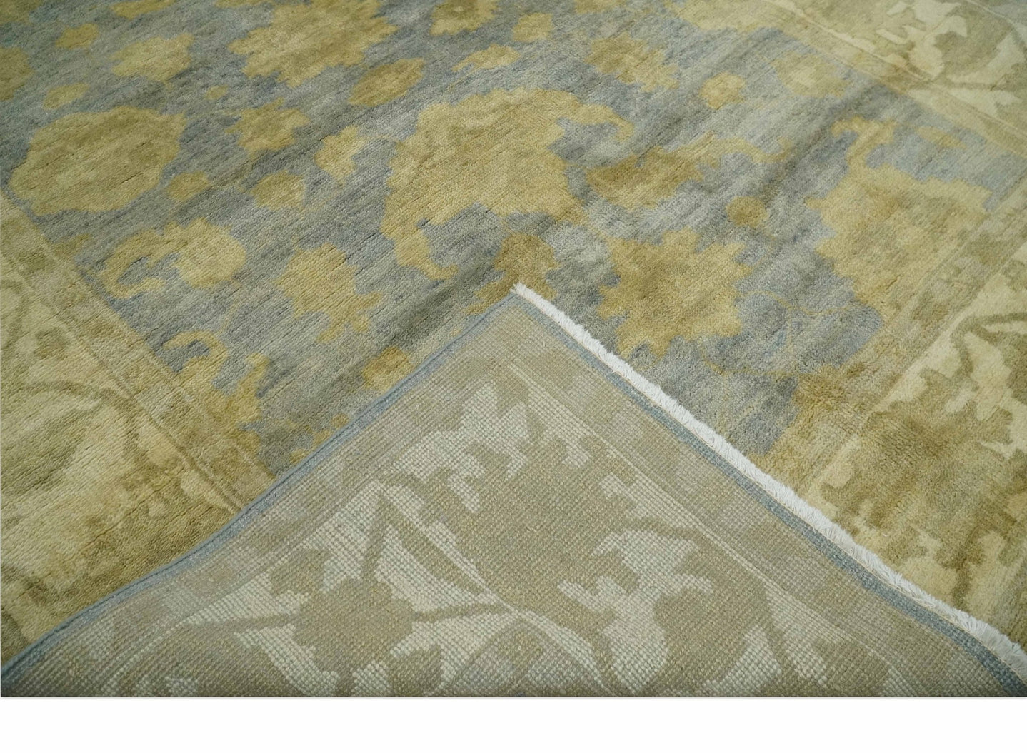 5.9x8.4 Hand Knotted Gray and Beige Traditional Oushak Wool Area Rug - The Rug Decor