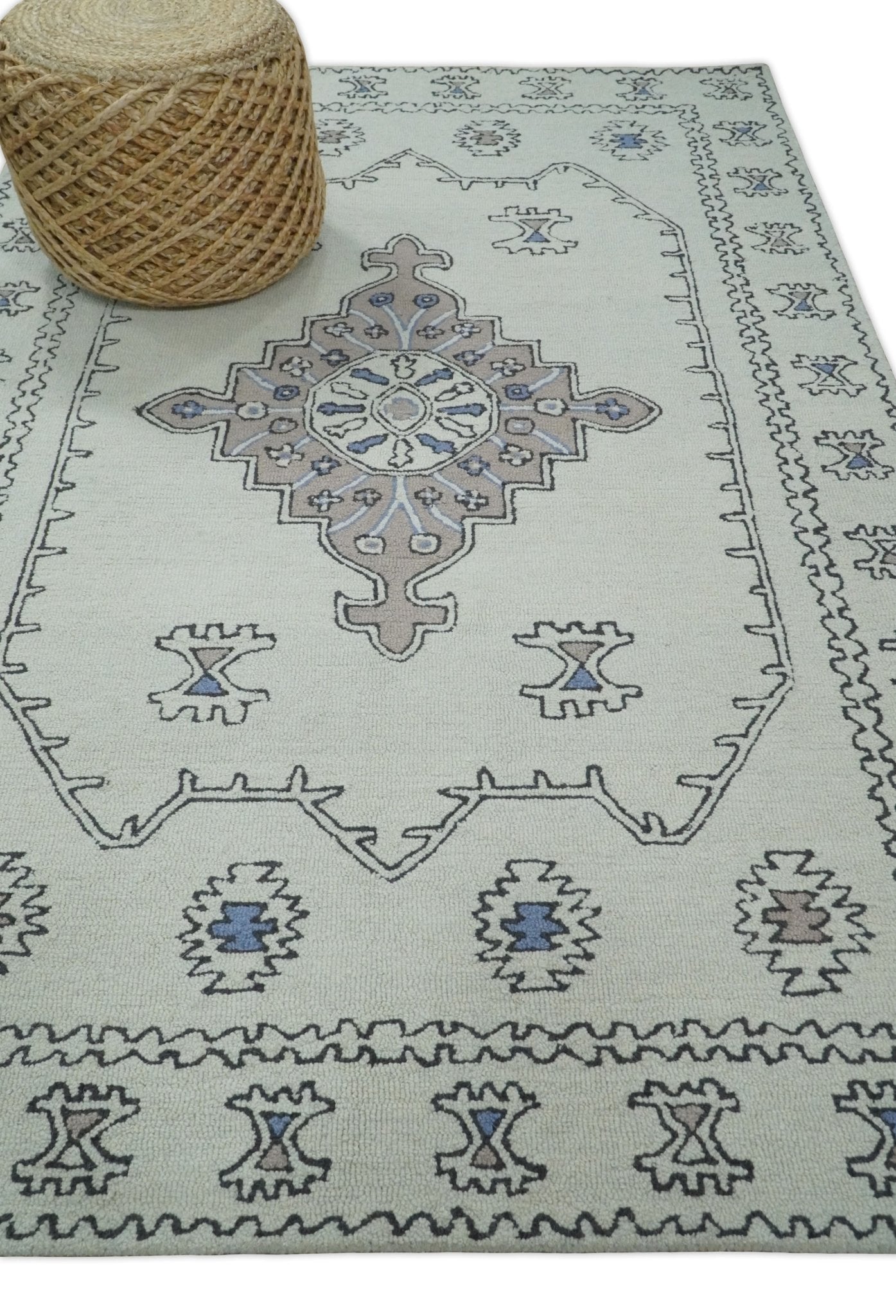 5x8, 6x9, 8x10 and 9x12 Ivory and Peach Persian Style Antique Oriental Tribal Hand Tufted Wool Area Rug | TRI3 - The Rug Decor