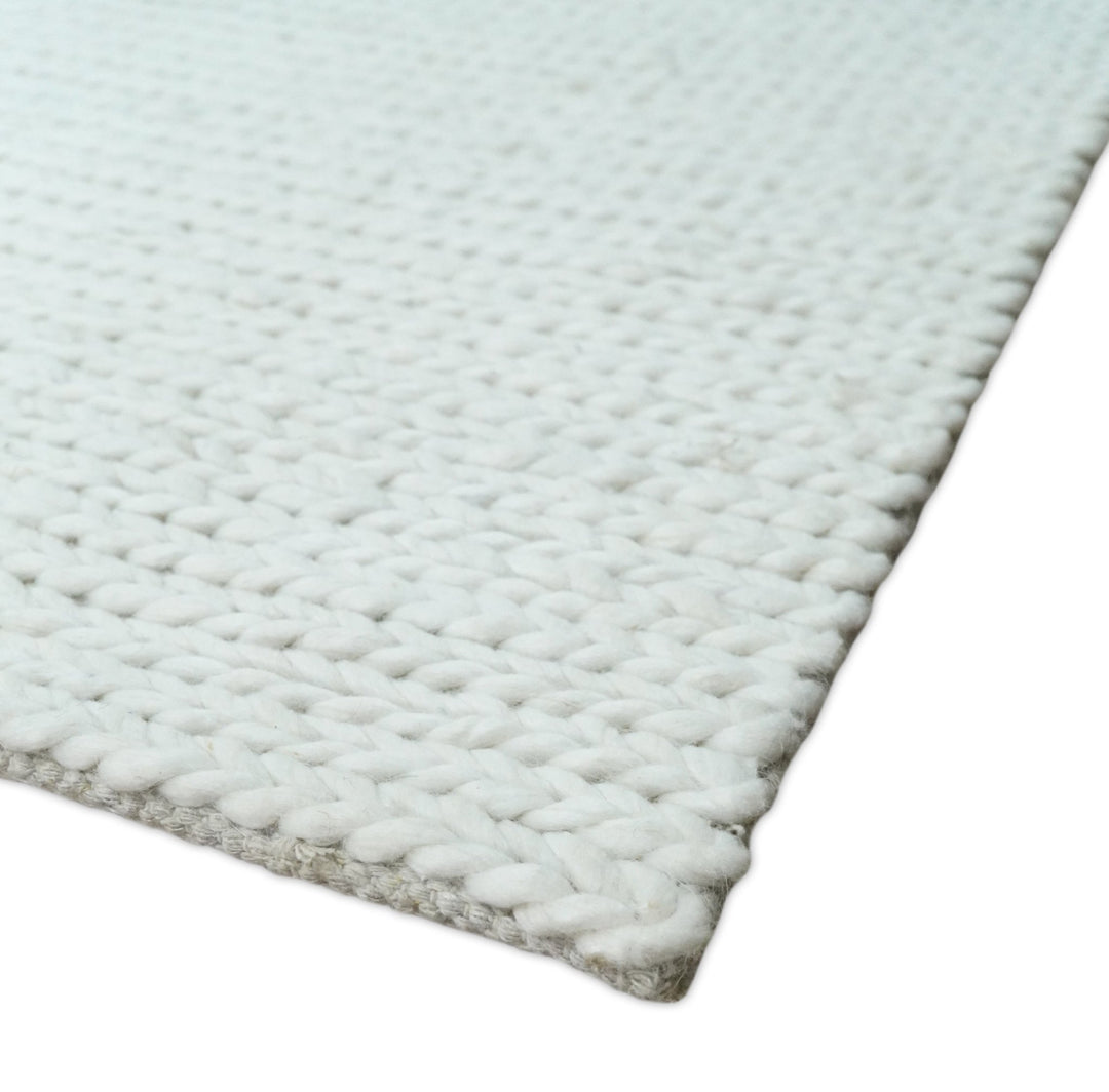 5x8 and 8x10 Braided Wool Solid White Felted Chunky Hand Woven Soft Plush Area Rug | DOV6 - The Rug Decor