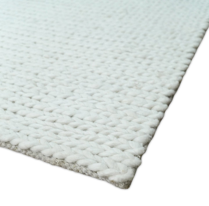 5x8 and 8x10 Braided Wool Solid White Felted Chunky Hand Woven Soft Plush Area Rug | DOV6 - The Rug Decor