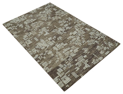 5x8 Brown and Ivory Blocks pattern Hand Tufted Farmhouse Wool Area Rug - The Rug Decor