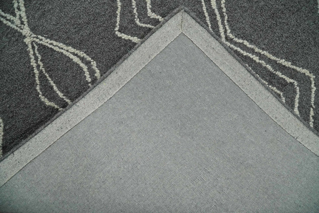 5x8 Gray and White Tribal Hand Hooked Textured Loop Area Rug | TRIB1 - The Rug Decor