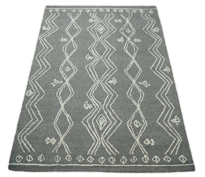 5x8 Gray and White Tribal Hand Hooked Textured Loop Area Rug | TRIB1 - The Rug Decor