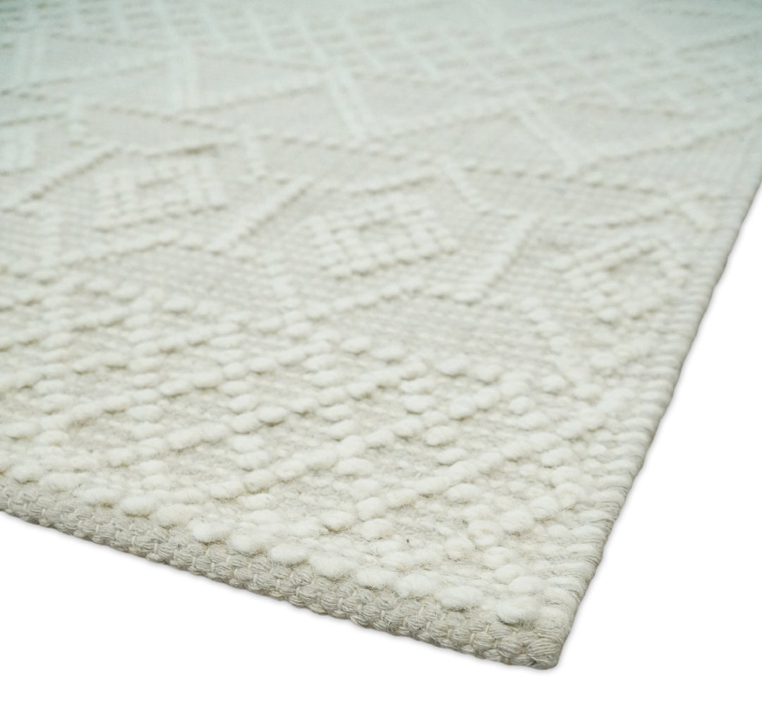 5x8 Hand woven tribal Woolen Chunky and Soft White and Beige Wool Area Rug | TRDMA17 - The Rug Decor