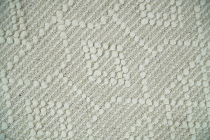 5x8 Hand woven tribal Woolen Chunky and Soft White and Beige Wool Area Rug | TRDMA17 - The Rug Decor
