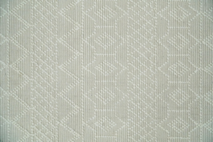 5x8 Hand woven tribal Woolen Chunky and Soft White and Beige Wool Area Rug | TRDMA17 - The Rug Decor