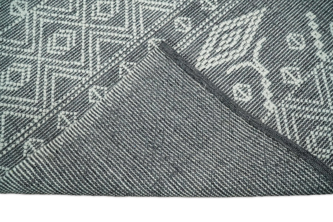5x8 Hand woven tribal Woolen Chunky and Soft White and Black Wool Area Rug | TRDMA18 - The Rug Decor